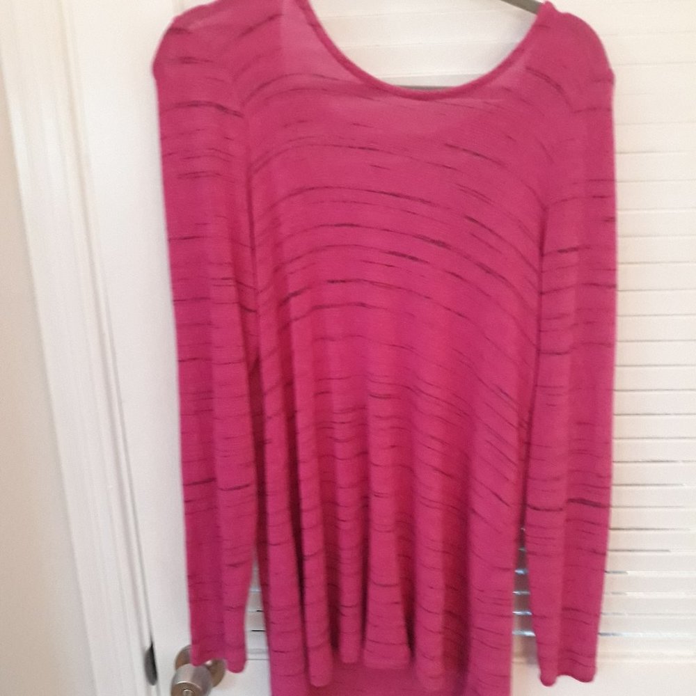 Slashback Sweater in Bright Pink